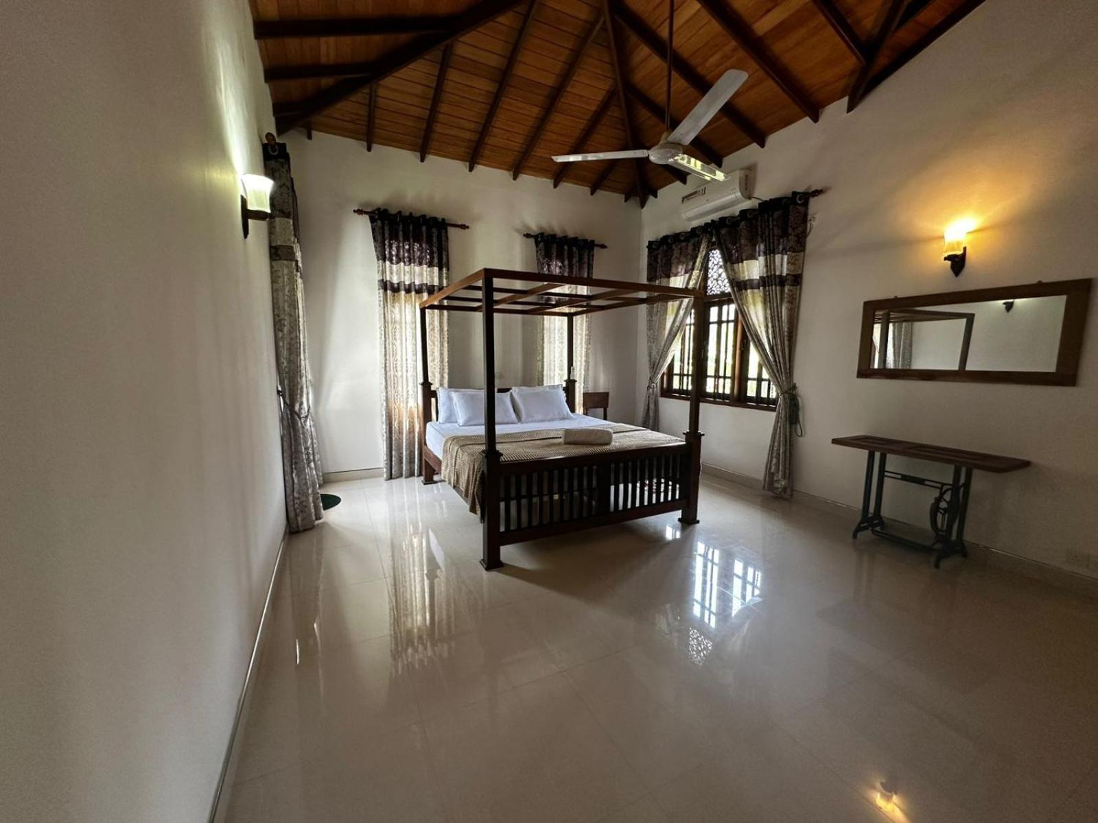 Curve Hiri Apartment Dikwella Ngoại thất bức ảnh